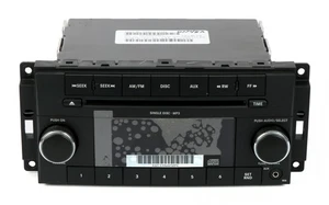 Chrysler Aspen AMFM 2008-2009 reproductor de CD único con número de pieza auxiliar P68021159AE RES - Imagen 1 de 6