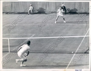 1941 HOF Tennis Players Billy Talbert and Jack Kramer Press Photo - Picture 1 of 2