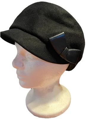 De Colección Gorra Gorra de Noviero Cabbie de Lana Negra Años 50 60 Cloche Sombrero Jan Leslie Cuero Lazo Foto 1 de 4