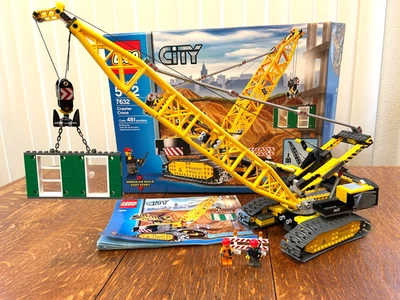Lego City 7632 Crawler Crane Complete with Box Manual Minifigs - Image 1 of 4