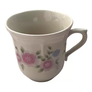 Taza Trisa Marfil Rosa Azul Floral Vintage Gres Taza de Café 3.5 pulgadas 6 Fl OZ Té - Imagen 1 de 9