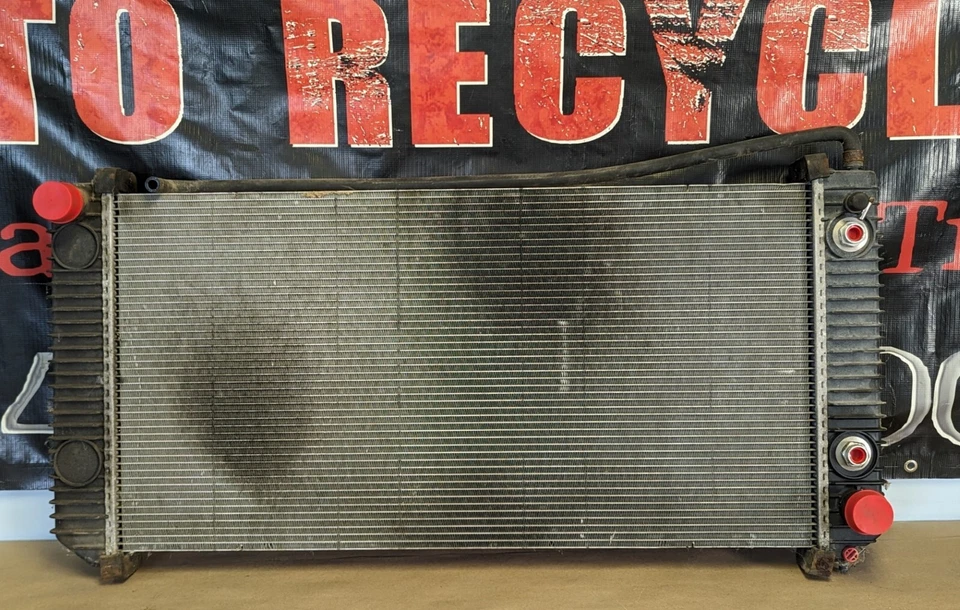 Радиатор дизельный в сборе 2003-2007 Chevy Kodiak GMC Topkick C4500 C5500 Duramax - Изображение 1 из 4