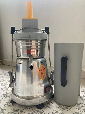 centrifuga professionale VEMA - Immagine 1 di 3