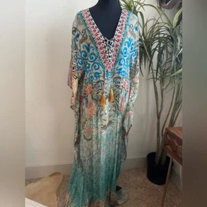 Bohemian Multicolor Kaftan with Tassels - Picture 1 of 4