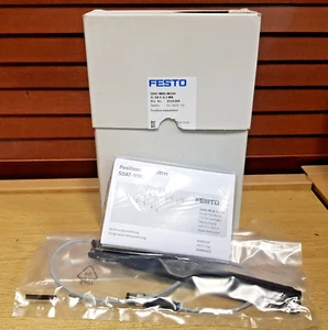 Neu Festo SDAT-MHS-M160-1L-SA-E-0,3-M8 Positionssender *LESEN* - Bild 1 von 9