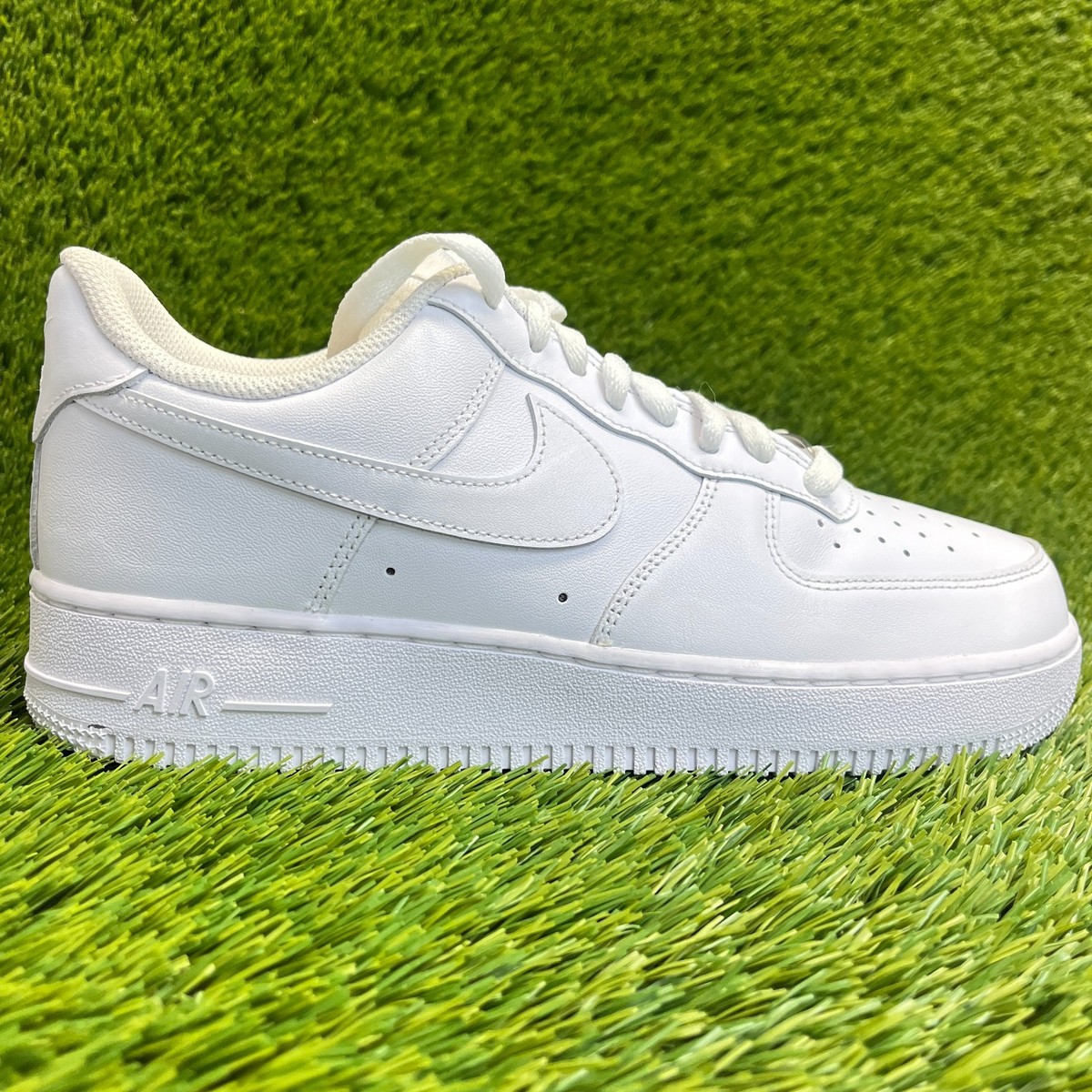 Nike Air Force 1 07 White for Sale | Authenticity Guaranteed