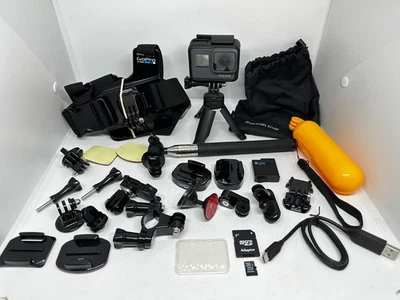 GoPro Hero5 Black Camera Bundle - Image 1 of 4