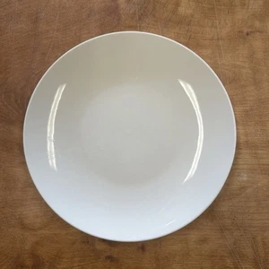 Crate and Barrel WHITE ELEMENTS Dinner Plate 10 1/2" 1 ea    8 available - Picture 1 of 3