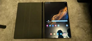 Samsung Galaxy Tab S8 Ultra 128GB Wi-Fi Bundle mit S-Pen und Samsung Book Cover - Bild 1 von 7