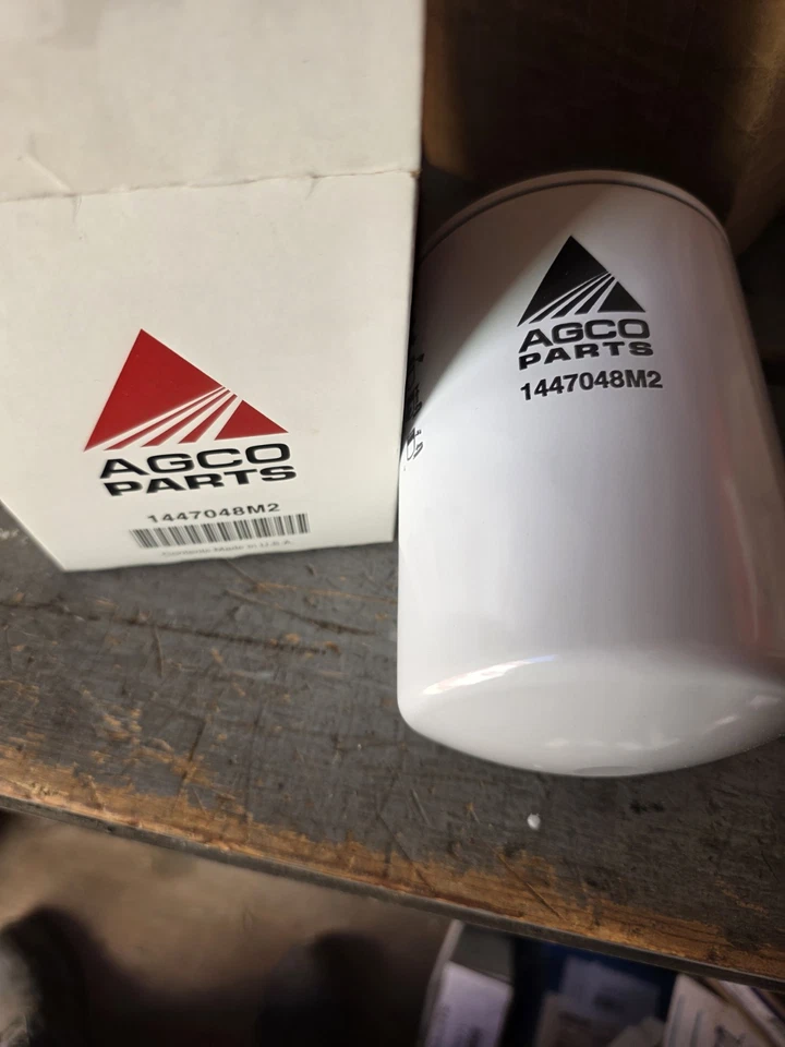 Filtro de aceite AGCO genuino 1447048M2 para Massey Ferguson 275 290 3425 5465 + Más Foto 1 de 1