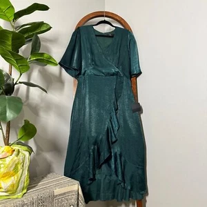 Abito midi Lulu's XL avvolto in amore verde scuro raso finto avvolgente NUOVO - Foto 1 di 9