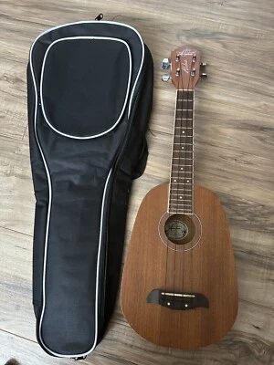 Ukulele - Image 1 of 4