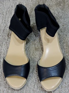 Bandolino SIDNEY Black Open Toe Fabric Ankle Strap Back Zip Wedge Sandal SZ 10M - Picture 1 of 4