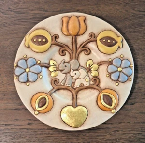 Thun Mother And Baby Elephant Plate Wall Decor Plaque Art Italian Ceramic Rare - Picture 1 of 3