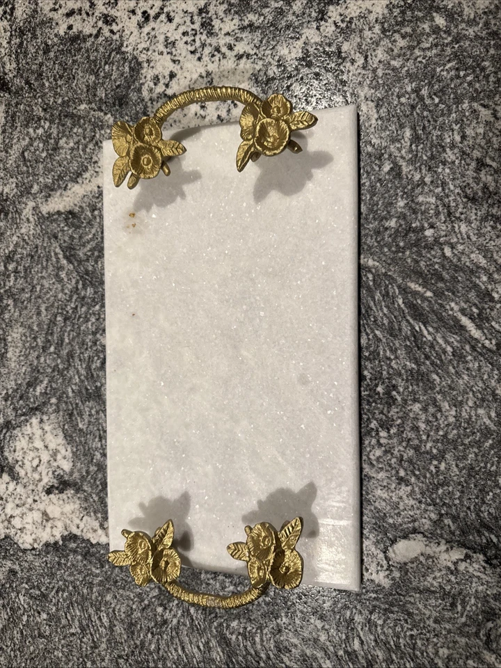 "Bandeja para servir de mármol blanco indio con mango de metal acabado dorado DECORATIVA 14x8""" Foto 1 de 4