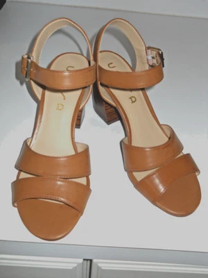 Unisa Warm Brown Tan Shoes - Size 8 1/2  M - no box -NWOT - Image 1 of 4