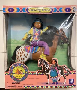 Kid Core Dancing Brook indigene Puppe & Pferd Vintage 1994 - Bild 1 von 3