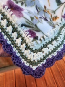 Brand New~ Extra Large Fleece Blanket With Crochet Border ~ Size 59inch x 70inch - Picture 1 of 6