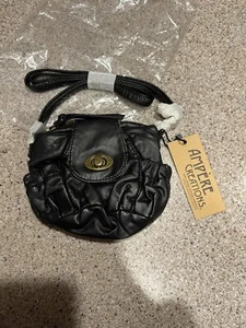 Black Soft Vegan Leather Crossbody The Jeannie By Ampere Creations - BRAND NEW - Picture 1 of 24