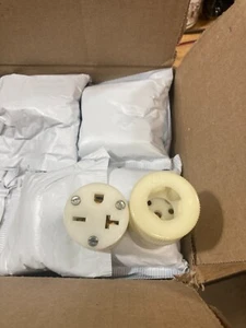 Bryant 5469N weißer Stecker Stecker 20A 250V Nema 6-20 - Bild 1 von 3