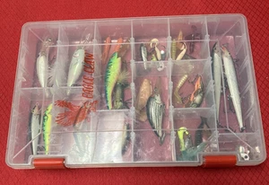 Eagle Claw Kunststoff Organizer mit Ködern, Jigs und mehr - Bild 1 von 3