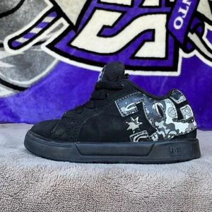 Size 7c - DC Kid's Court Graffik Shoe - Black / Camo Print - Picture 1 of 8