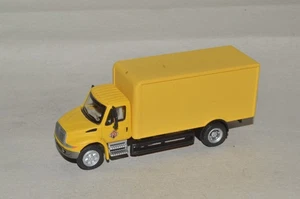HO scale vehicle Boley Walthers International truck box van delivery YELLOW - Picture 1 of 1