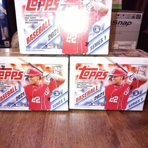(3)⚾️🔥‼️ 2021 Topps Series 1 Baseball EXCLUSIVE Blaster Box-70th Anniversary - Picture 1 of 4