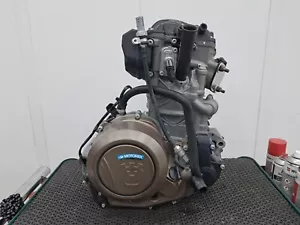Husqvarna 701 supermoto - enduro / KTM 690 smcr motor - Picture 1 of 6