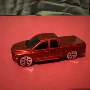 Maisto 2002 02 Dodge Ram Quad Cab 4x4 Pickup Truck Red Die Cast 1/64 Scale loose - Picture 1 of 5