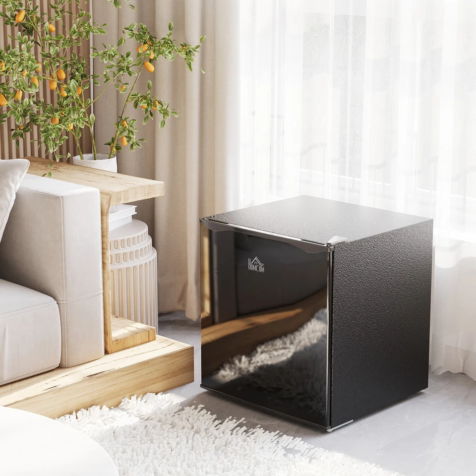 Mini congelador HOMCOM 1,1 pies cúbicos con puerta reversible para oficina en casa Foto 1 de 1