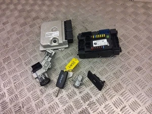 Jeep Renegade 2016 Petrol engine ECU kit and lock set 55260938 SKE41019 36197 - Picture 1 of 11