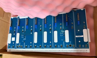 Emerson 8709-ca-08-02 PAC8000 I/O Carrier, 8 module New - Image 1 of 2