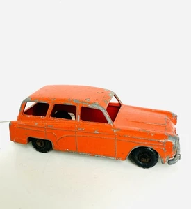 1957 Budgie #15 Austin A95 Westminster Countryman Old Antique Orange Wagon Toy - Picture 1 of 8