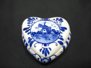 Vintage Holland Lidded Blue and White Porcelain Trinket Box - Picture 1 of 5