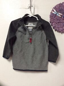 Old Navy Baby Boys Pull ou Veste à manches longues taille 2 T gris 91