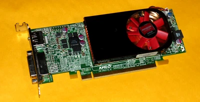 Tarjeta de video AMD Radeon R7 250 2 GB DDR3 DVI DP Dell 0FDT1K 128 bits PCIe 3.0 Foto 1 de 3