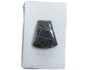 Yooperlit UV Cabochon 22,3x19,5 mm 16.5 ct. Nr. U32371 - Bild 1 von 2