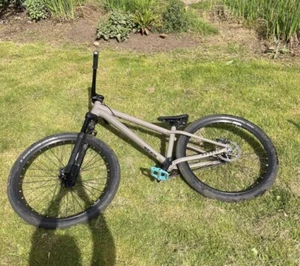 Commencal Bike Absolute Dirt 2021 - Picture 1 of 11