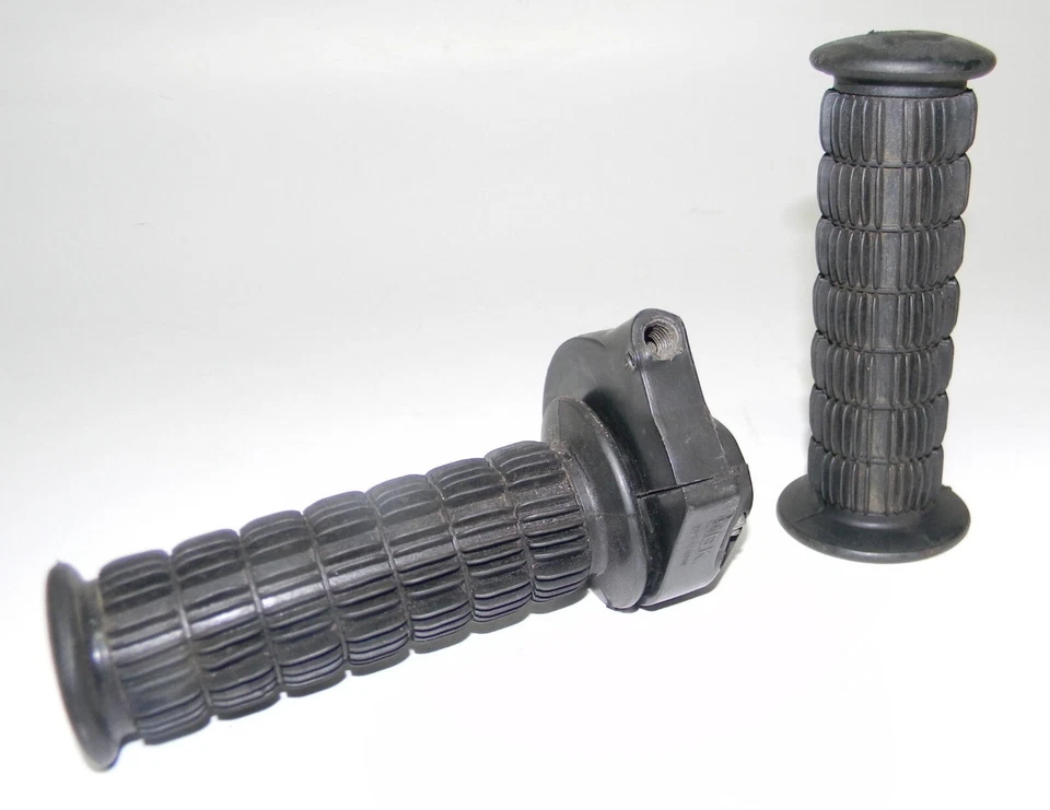 1/4 TURN THROTTLE CONTROL GRIPS 7/8" HANDLEBAR VINTAGE DIRT TRACK MAICO BULTACO - Image 1 of 4
