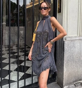 ZARA: Besticktes Neckholder-Kleid: 5107/273 | *UK-Käufer keine Einfuhrgebühren* | - Bild 1 von 5