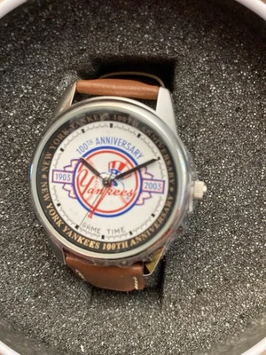 New York Yankees 100th Anniversary Watch 2003 w Box & Tin / Game Time/ Vintage. - Image 1 of 2