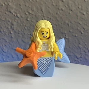 LEGO Series 9 Collectible Minifigures 71000 - Mermaid W/ Starfish 2012 col140 - Picture 1 of 1