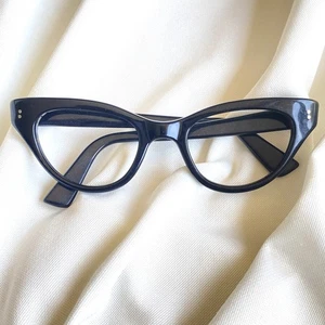MCM Vintage 60s Black Cat Eye Frame NOS Deadstock Eyeglasses Unused VTG - Picture 1 of 6