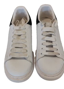 Alexander Mcqueen White leather with black suede heel tab sneakers - Picture 1 of 3