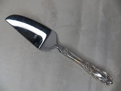 TOWLE GRAN DUQUESA PLATA ESTERLINA SERVIDOR DE QUESO 7 3/8" SIN MONOGRAMA Foto 1 de 3