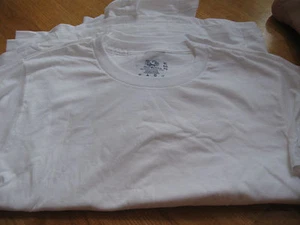 FRUIT OF THE LOOM, KIDS NEW WHITE CREW NECK COTTON T-SHIRTS SET 0F 4 - Picture 1 of 2