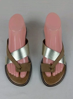 Женские сандалии Coach And Four размер 8 коричневые серебристые кожаные горки сделано в Италии  - Изображение 1 из 4