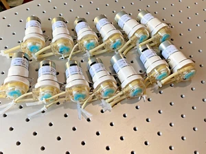 WELCO Modell: WPM1 6AA-BP - Schlauchpumpe DC 24V - (5 Stück links) - Bild 1 von 6