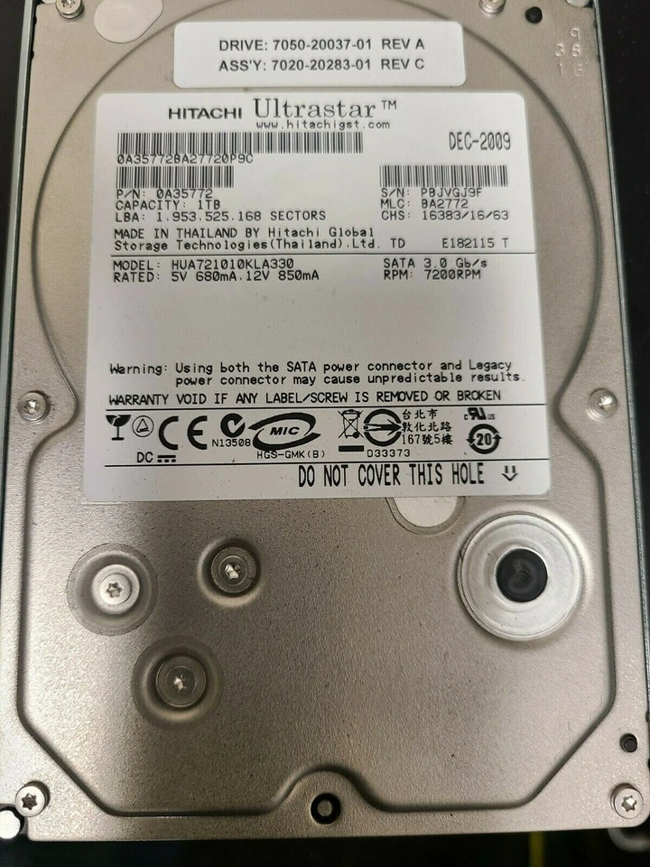 Hitachi 1TB 7200RPM 3.5" SATA Desktop Hard Drive HUA721010KLA330 - Image 1 of 1